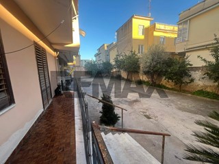 Appartamento in Vendita a Casaluce, 110'000&euro;, 180 m²