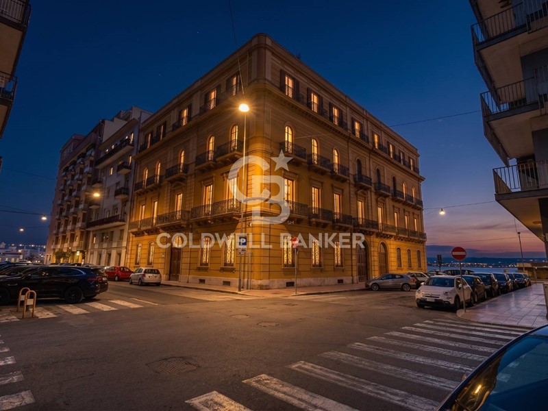 Appartamento in Vendita a Taranto, 1'950'000&euro;, 4500 m²