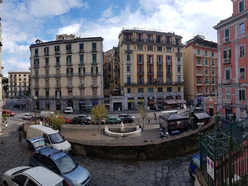 Bilocale in Affitto a Napoli, 1'200&euro;, 50 m²