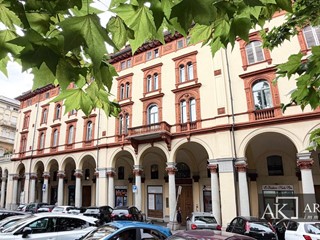 Bilocale in Affitto a Novara, 975&euro;, 104 m²