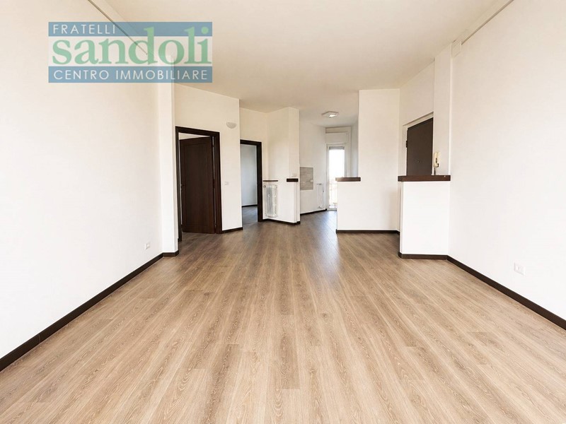 Trilocale in Affitto a Vercelli, 430&euro;, 70 m²