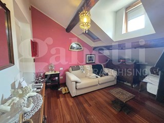 Trilocale in Vendita a Sesto San Giovanni, 204'000&euro;, 75 m²