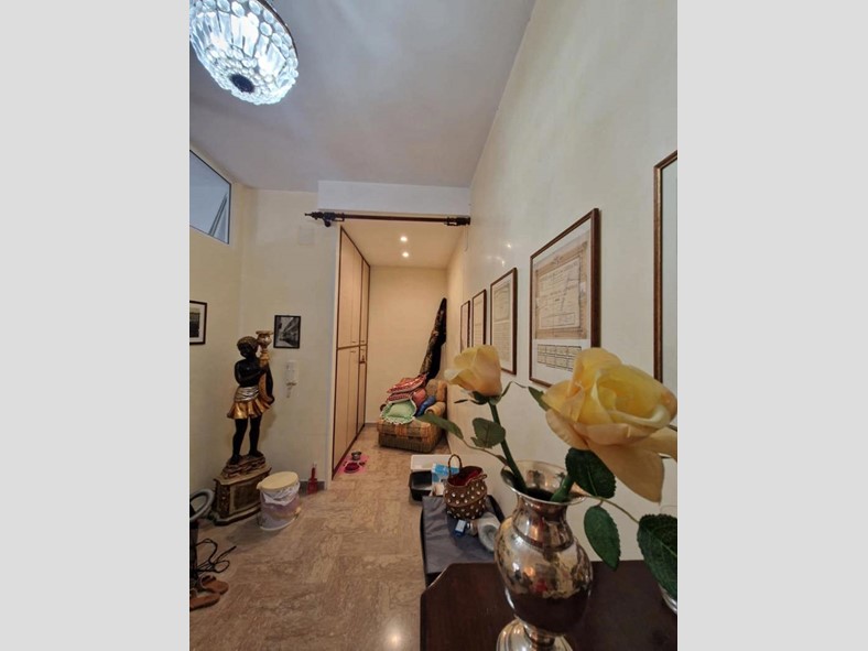 Appartamento in Vendita a Brindisi, 280'000&euro;, 160 m²