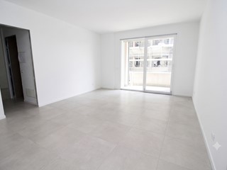 Quadrilocale in Vendita a Gorla Minore, 340'000&euro;, 115 m², con Box