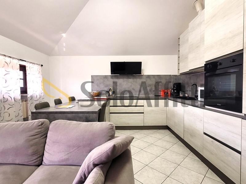 Trilocale in Affitto a Pogliano Milanese, 1'000&euro;, 82 m², arredato