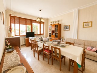 Appartamento in Vendita a Jesi, 198'000&euro;, 120 m²