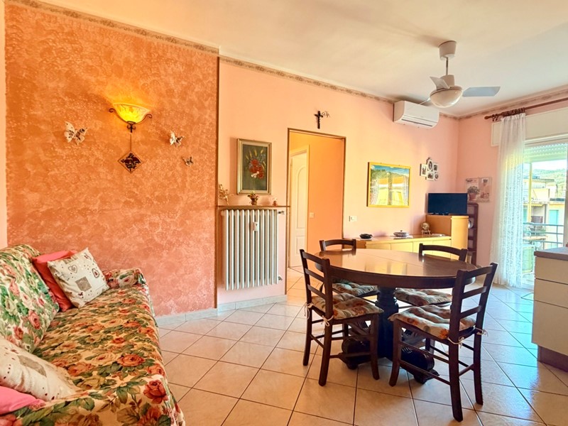 Bilocale in Vendita a Diano Marina, 310'000&euro;, 64 m²