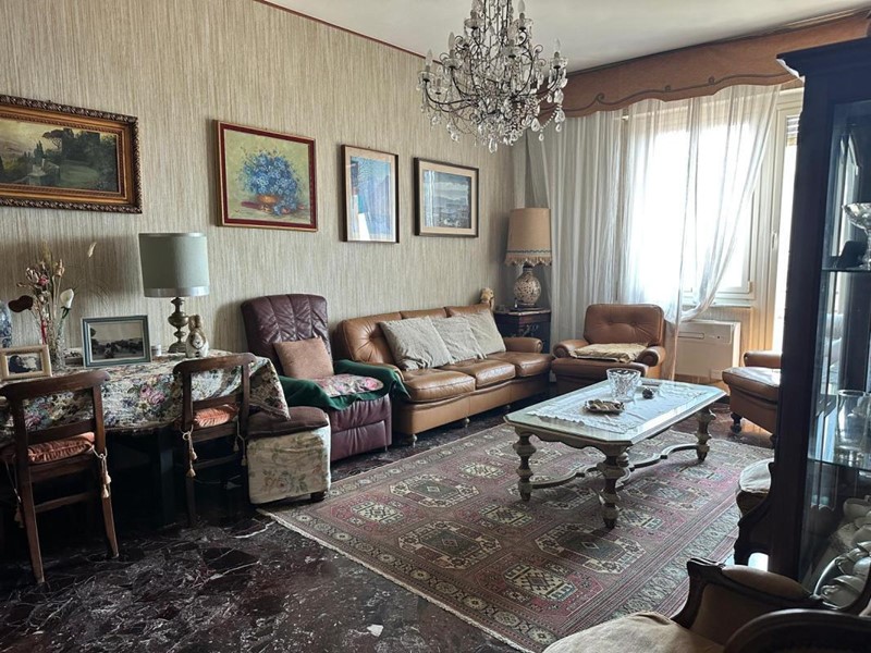 Quadrilocale in Vendita a Varazze, 495'000&euro;, 90 m², arredato, con Box
