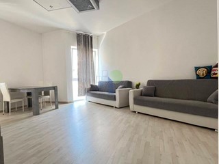Trilocale in Vendita a Livorno, zona Roma, 225'000&euro;, 106 m²