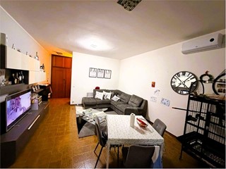 Quadrilocale in Vendita a Luni, zona Luni Mare, 135'000&euro;, 90 m²