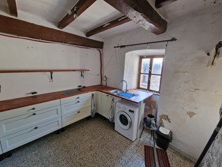 Trilocale in Vendita a Lugnano in Teverina, 29'000&euro;, 70 m², arredato
