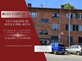 Appartamento in Vendita a Torino, 49'800&euro;, 100 m²