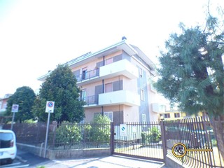 Trilocale in Affitto a Cassina de' Pecchi, 900&euro;, 100 m²