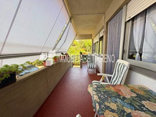 Trilocale in Vendita a Massa, zona Marina di Massa, 280'000&euro;, 78 m²