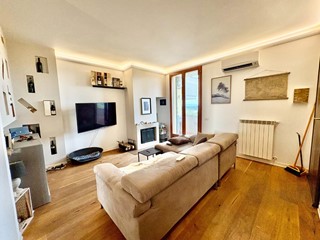 Trilocale in Vendita a Montaione, zona Mura, 140'000&euro;, 78 m², arredato