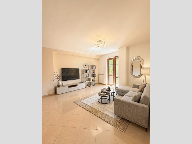 Trilocale in Vendita a Avellino, 180'000&euro;, 102 m²