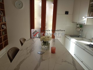 Quadrilocale in Vendita a Treviso, 270'000&euro;, 94 m²