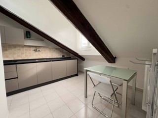 Attico in Affitto a Torino, 850&euro;, 34 m²