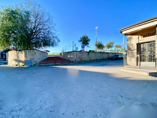 Quadrilocale in Vendita a Napoli, 300'000&euro;, 110 m²