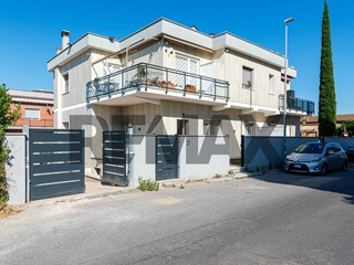 Trilocale in Affitto a Roma, 1'400&euro;, 173 m²