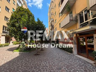 Trilocale in Vendita a Roma, 449'000&euro;, 90 m²
