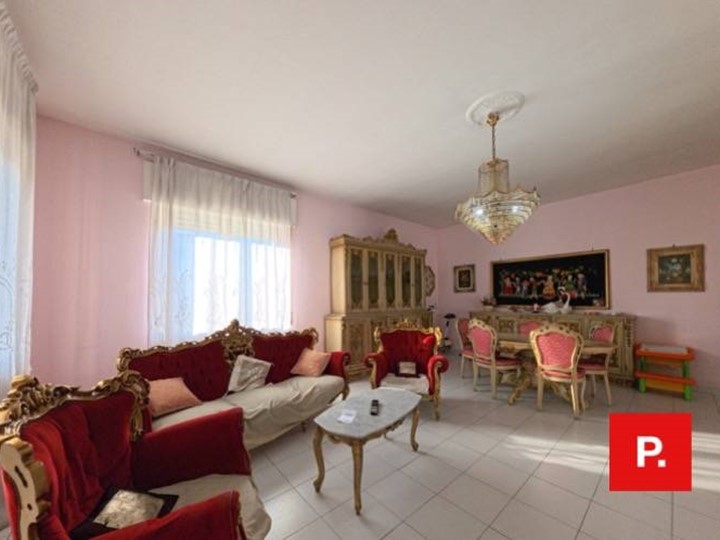 Appartamento in Vendita a Casagiove, 295'000&euro;, 200 m²