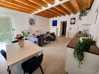 Bilocale in Vendita a Polpenazze del Garda, 254'000&euro;, 83 m²