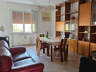 Quadrilocale in Vendita a Fano, 230'000&euro;, 115 m²