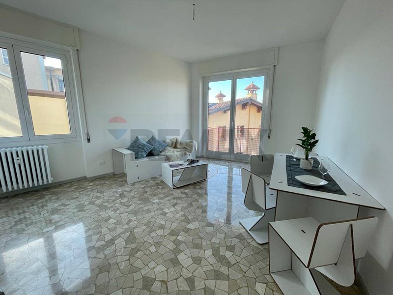 Quadrilocale in Vendita a Cantù, 229'000&euro;, 127 m²