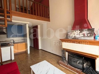 Trilocale in Vendita a Alto Reno Terme, 65'000&euro;, 70 m²