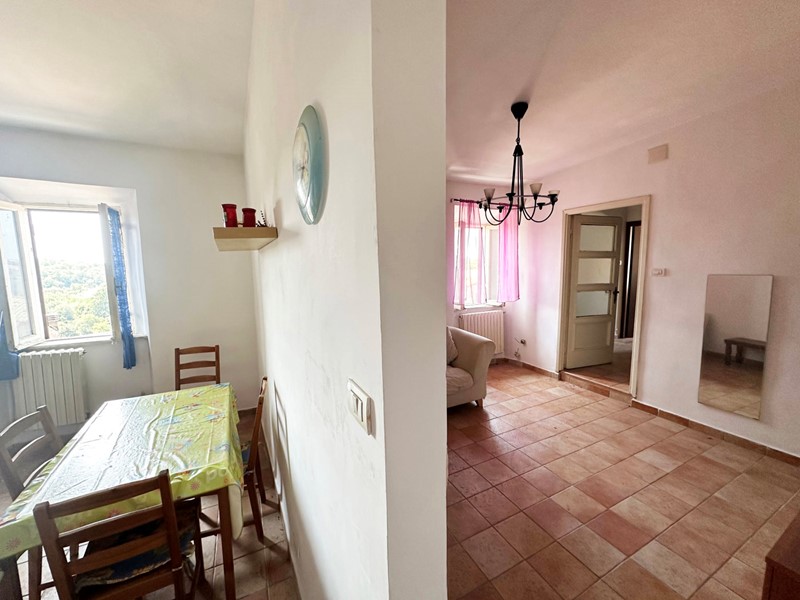 Trilocale in Vendita a Nepi, 39'000&euro;, 80 m²