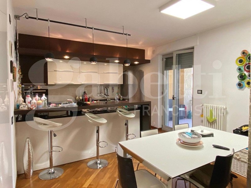 Trilocale in Vendita a Andria, 260'000&euro;, 120 m², con Box