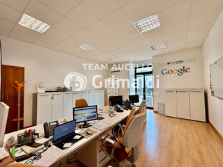 Appartamento in Vendita a Salerno, 830'000&euro;, 273 m²