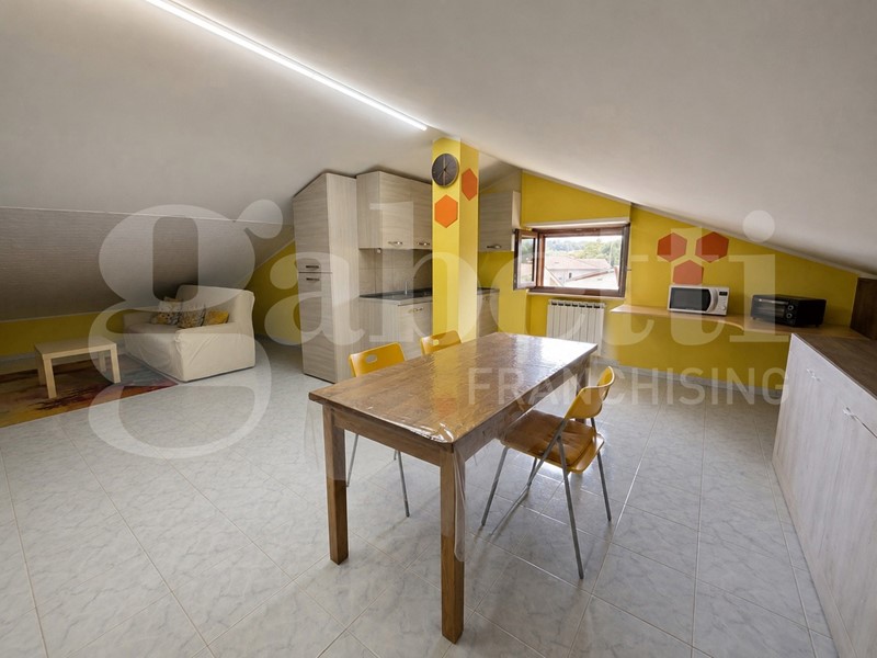 Quadrilocale in Vendita a Tortoreto, 58'000&euro;, 87 m², arredato