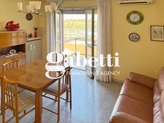 Quadrilocale in Vendita a Roma, 249'000&euro;, 100 m²