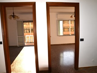 Appartamento in Vendita a Vado Ligure, 185'000&euro;, 106 m²