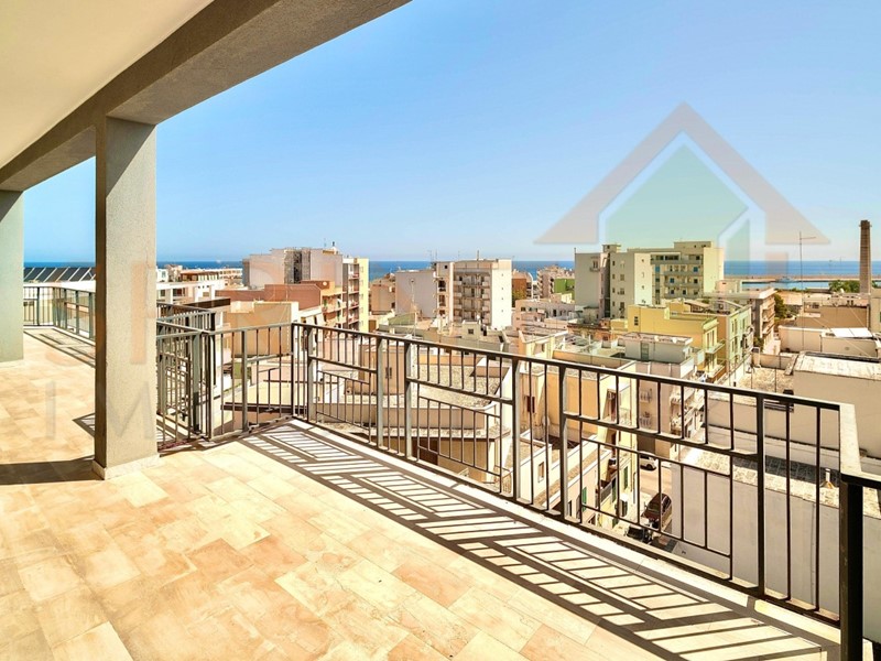 Appartamento in Vendita a Monopoli, 455'000&euro;, 170 m²