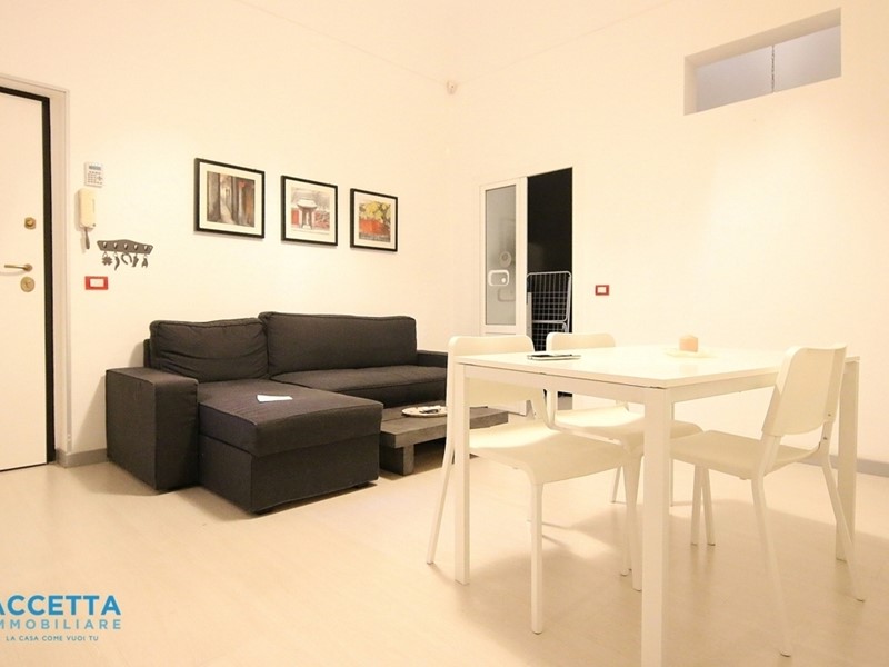 Bilocale in Affitto a Taranto, zona Borgo, 450&euro;, 60 m², arredato