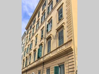 Appartamento in Affitto a Roma, zona Esquilino-San Lorenzo, 1'900&euro;, 85 m², arredato