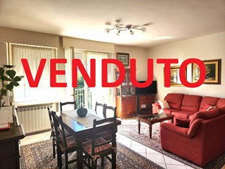 Trilocale in Vendita a Albino, 130'000&euro;, 94 m², con Box