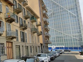 Loft in Vendita a Torino, 180'000&euro;, 400 m²