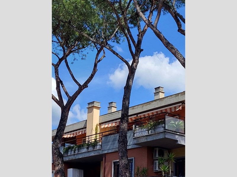 Attico in Vendita a Roma, 359'000&euro;, 89 m²