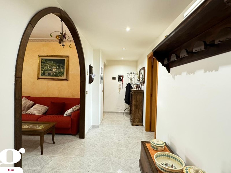 Quadrilocale in Vendita a Patti, 138'000&euro;, 130 m²
