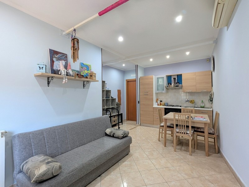 Bilocale in Vendita a Nettuno, zona San Giacomo, 89'000&euro;, 53 m², arredato