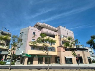 Appartamento in Vendita a Monopoli, zona PERIFERIA, 570'000&euro;, 197 m²