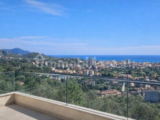 Appartamento in Vendita a Chiavari, zona RIALTO, 540'000&euro;, 135 m²