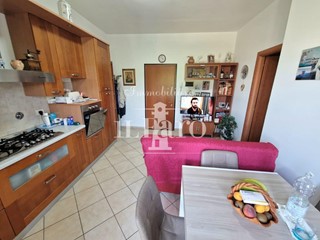 Bilocale in Vendita a Campi Bisenzio, zona San Donnino, 175'000&euro;, 50 m²