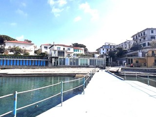 Bilocale in Vendita a Rosignano Marittimo, zona Castiglioncello, 185'000&euro;, 52 m²