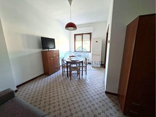 Bilocale in Vendita a Sarzana, zona Marinella di Sarzana, 140'000&euro;, 50 m², arredato