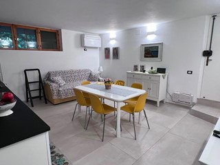 Trilocale in Vendita a Rosignano Marittimo, zona Castiglioncello, 155'000&euro;, 60 m², arredato